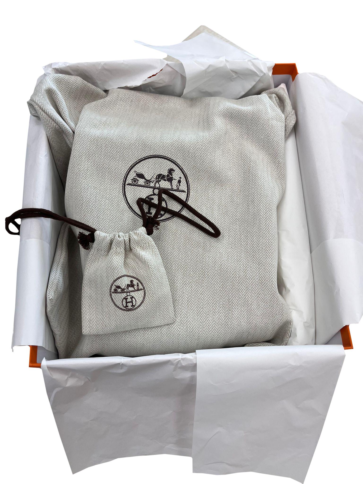 Hermes SAC A DOS HAC A DOS PM Veau Togo Leather Backpack Palladium Hardware 4 Hermes SAC A DOS HAC A DOS PM Veau Togo Leather Backpack Palladium Hardware - Image 4