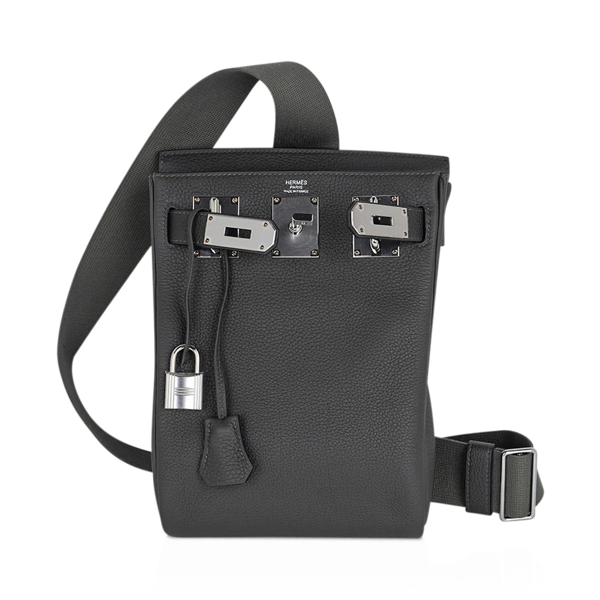 Hermes Hac a Dos PM Backpack Men's Bag Vert de Gris Togo Palladium Hardware 6 Hermes Hac a Dos PM Backpack Men's Bag Vert de Gris Togo Palladium Hardware - Image 6